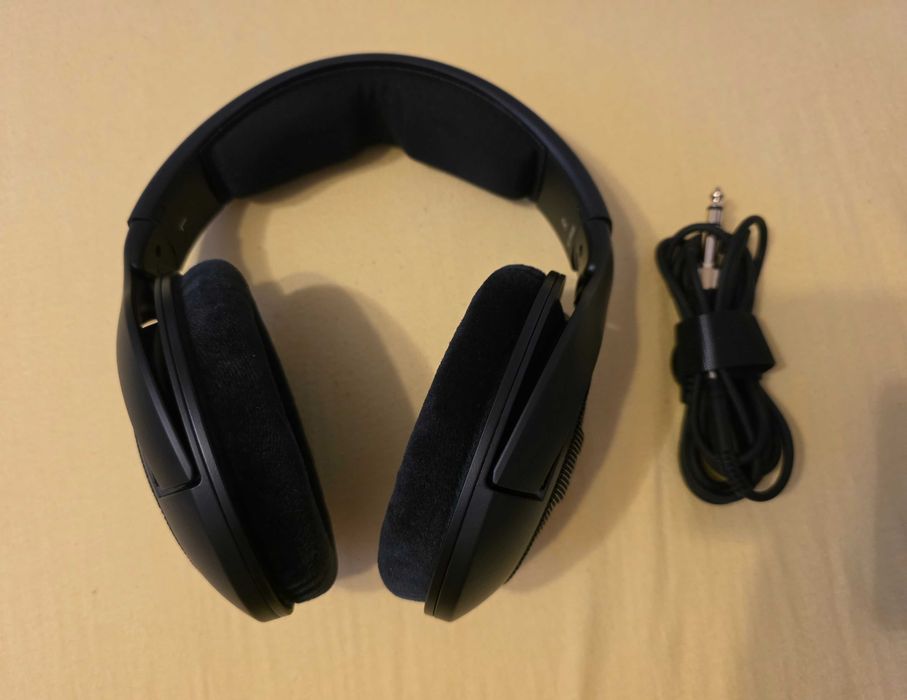 Casti Sennheiser HD 560S, noi.