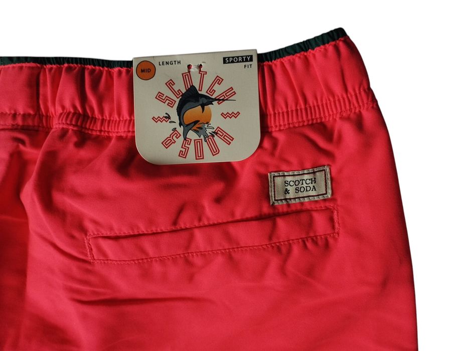 Scotch soda 16 години къси панталони