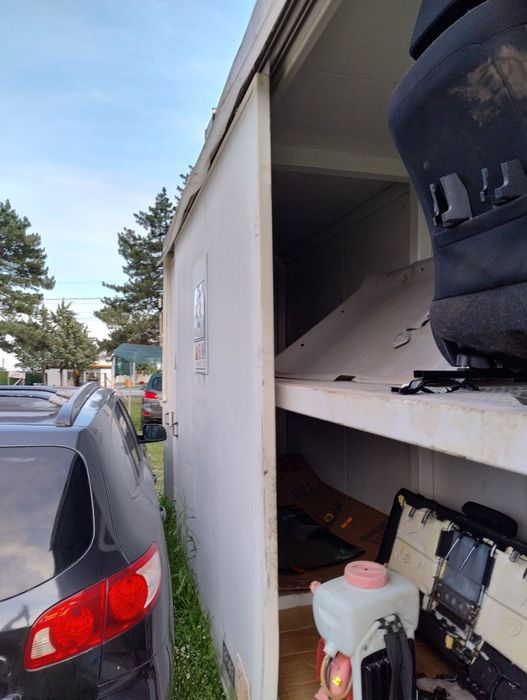 Фургон, контейнер ,склад , плъзгащи врати