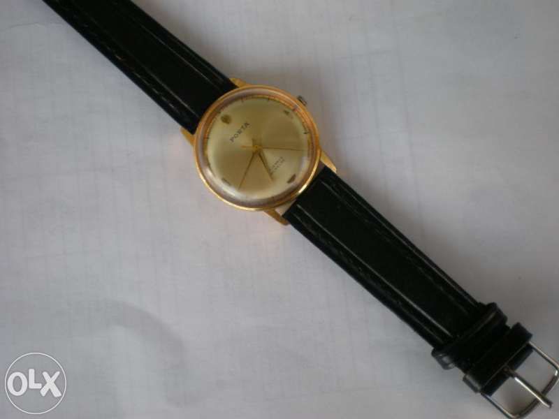 Порта перфектен часовник с позлата