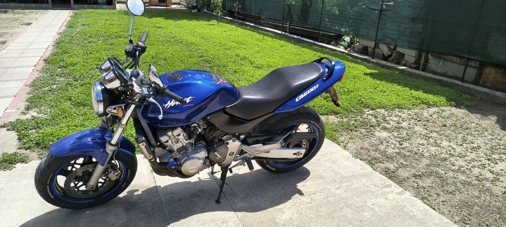 Vând honda Hornet