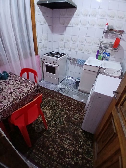 3-комнатная, на Чиланзаре 16, ,метро Чилонзор