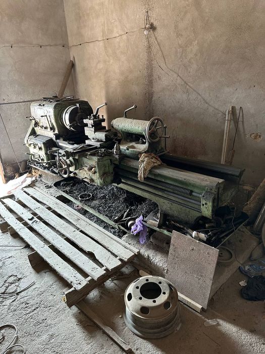 Ishlab chiqarish yoki yashash uchun ham joy stanoki bilan sotiladi