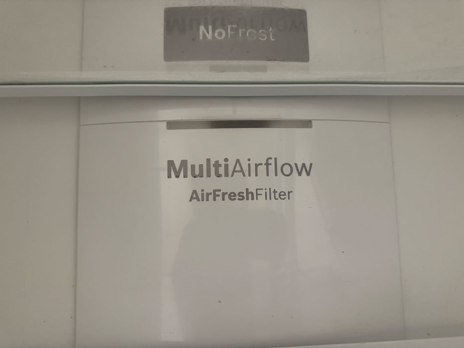 Холодильник Bosch в отличном состоянии!