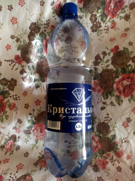 Газированная вода 1.5л. кристальная