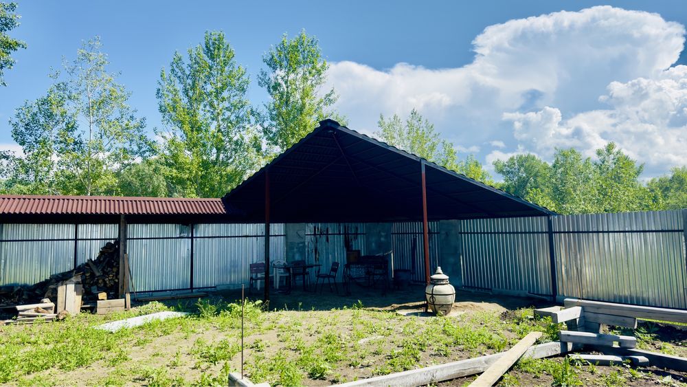 Дом на берегу ульбы