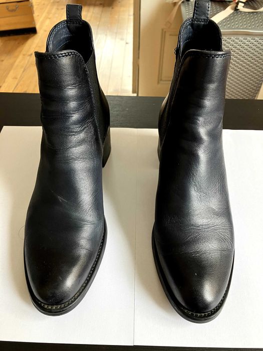 Страхотни сини боти