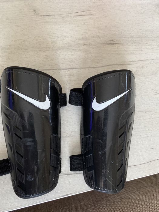 Футболни кори NIKE CHARGE
