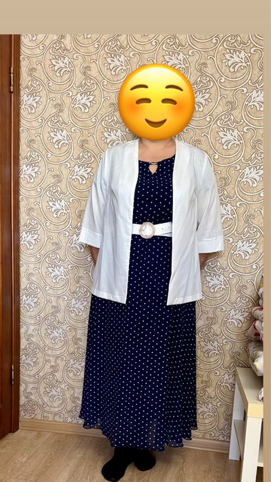 Продам платья, пальто