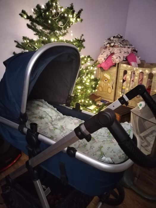 Продаётся коляска