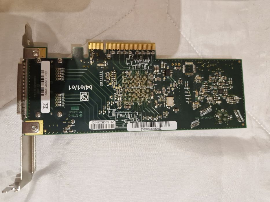 Controller SAS, ATTO H680 si cablu sas extern