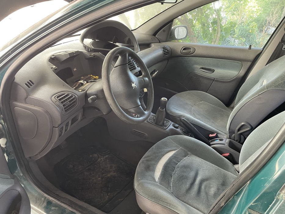 Пежо 206 1.1 60 к.с. на части