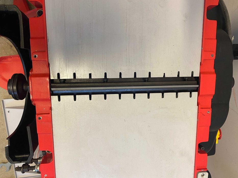 Абрихт Щрайхмус -Машина Дървообрабoтваща Мултифун. 2200W  RDP-CWM01