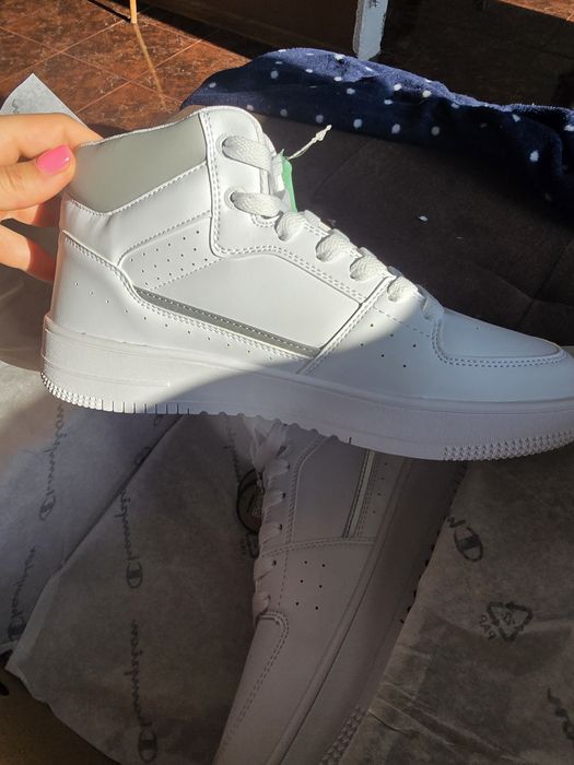 Champion бели обувки