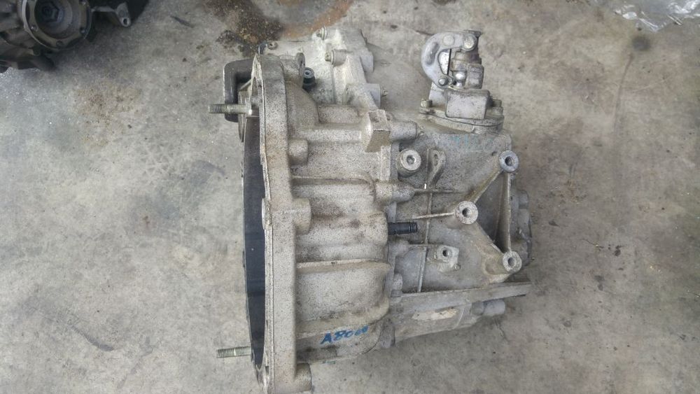 cutie viteze 1.9 d multijet fiat stilo 192a8000 192 a8.000  2005-2006