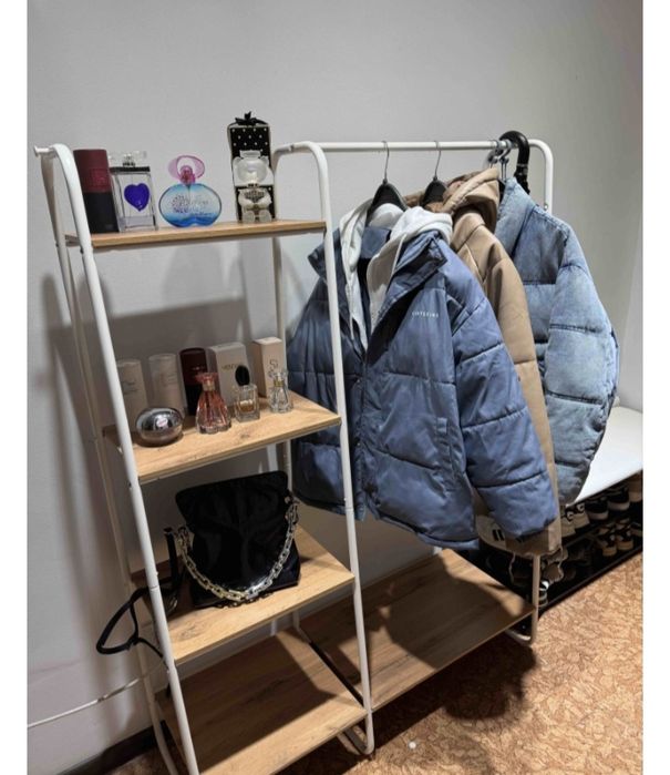 Напольная вешалка