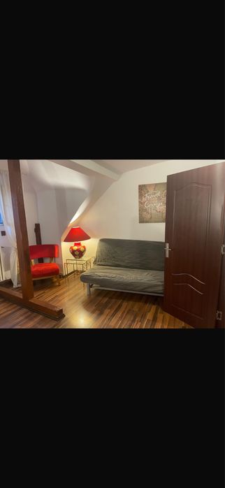 Proprietar inchiriez apart cu 3 camre Unirii Udriste