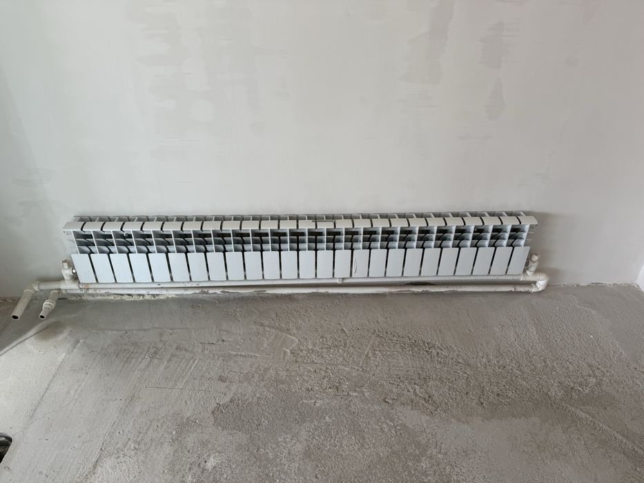 Продам батарею в хорошем состояний