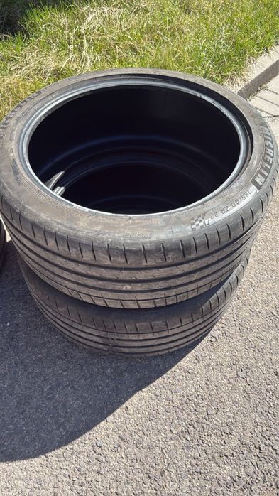 MICHELIN Pilot Sport 4S 285/40 R22 110 Y