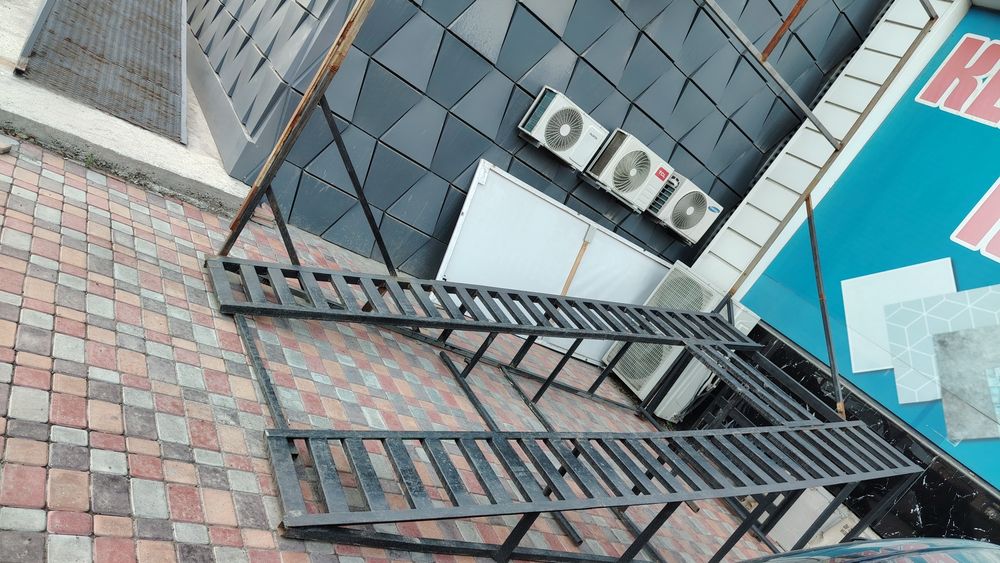Машина арналған подёмник сатылады бағасы келісімді