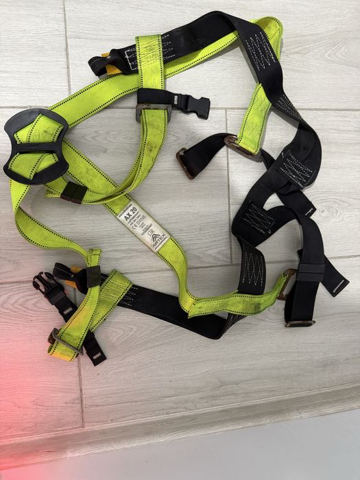 Ham pentru Alpinisti AX 20