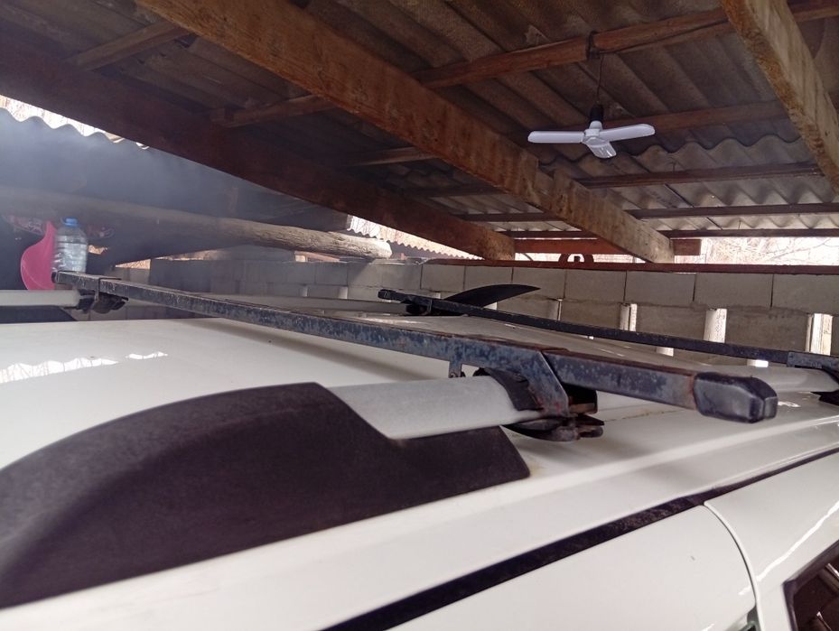 Продам зимние чехлы.