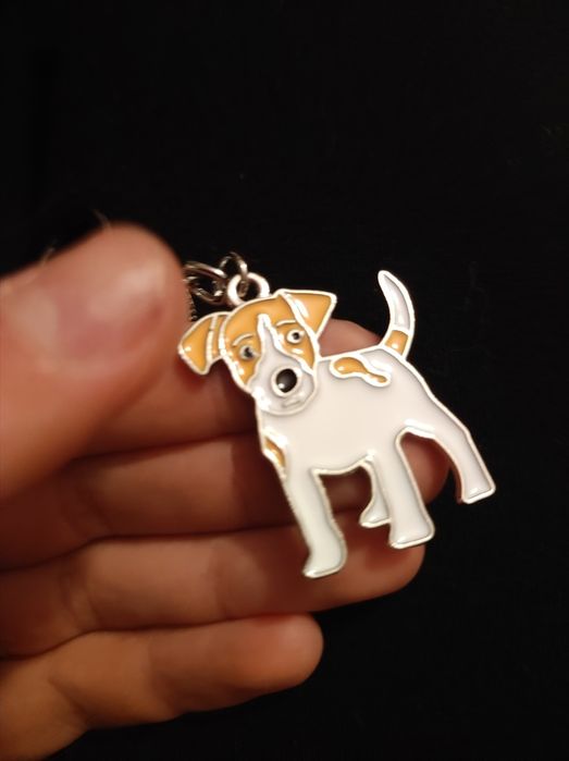 Ключодържател и чорапи на джак ръсел