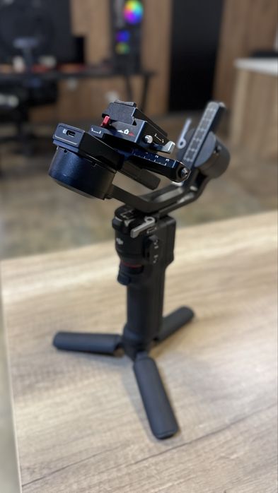 Стедикам (стабилизатор) DJI RS 3 mini