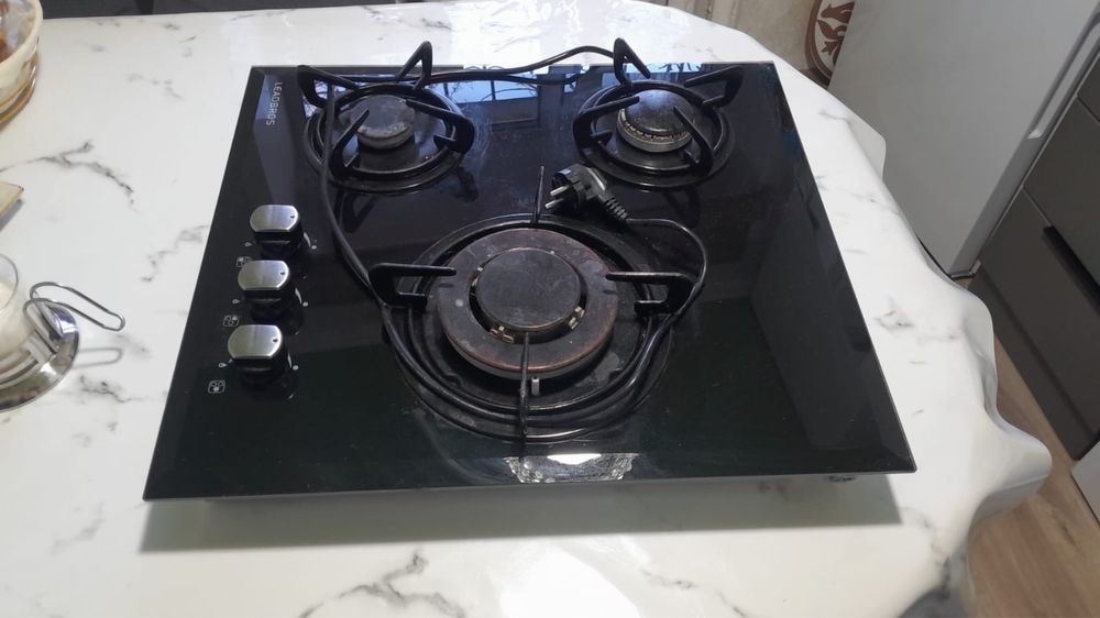 Газовая плитка три конфорки