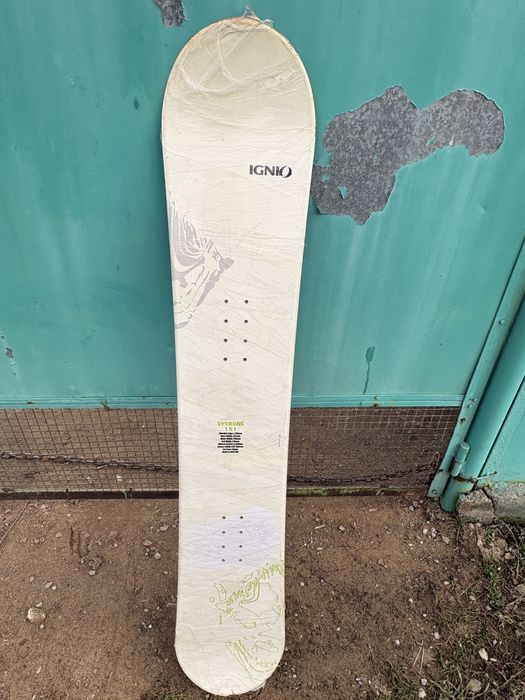 Продаю сноуборд доска