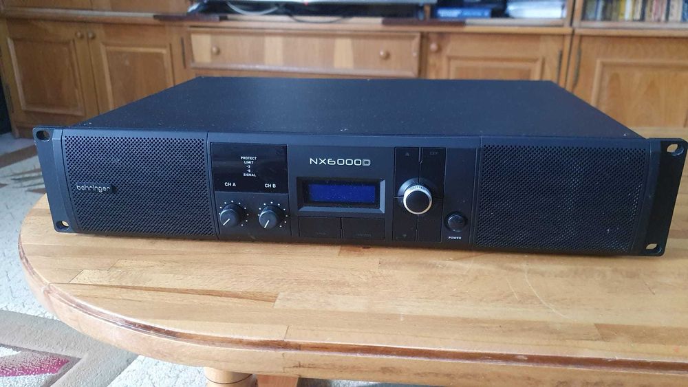Amplificator Behringer NX 6000 D