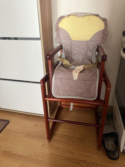 Продам детский стол