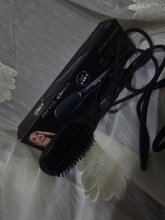 Perie de îndreptat parul electrica