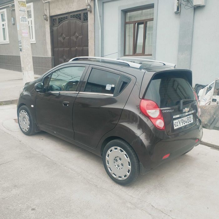 Spark 4-pozitsiya Avtomat srochnaSotiladi