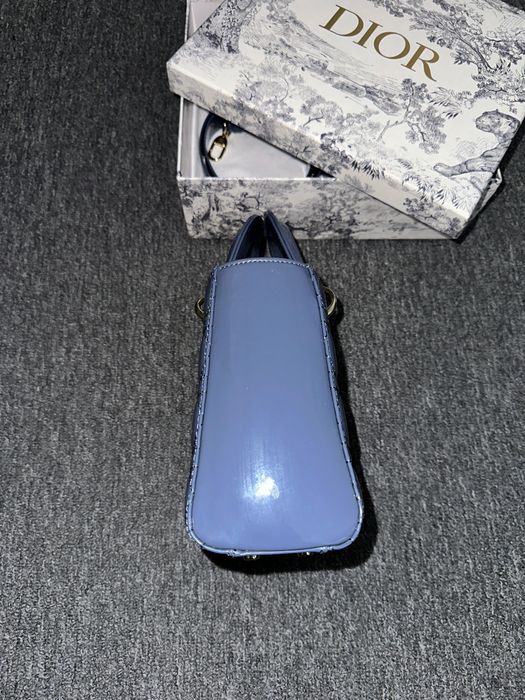 Оригинална Lady Dior Mini Blue Patent Leather