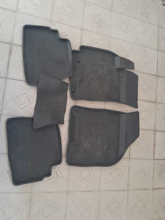 Жентра полик сотилади