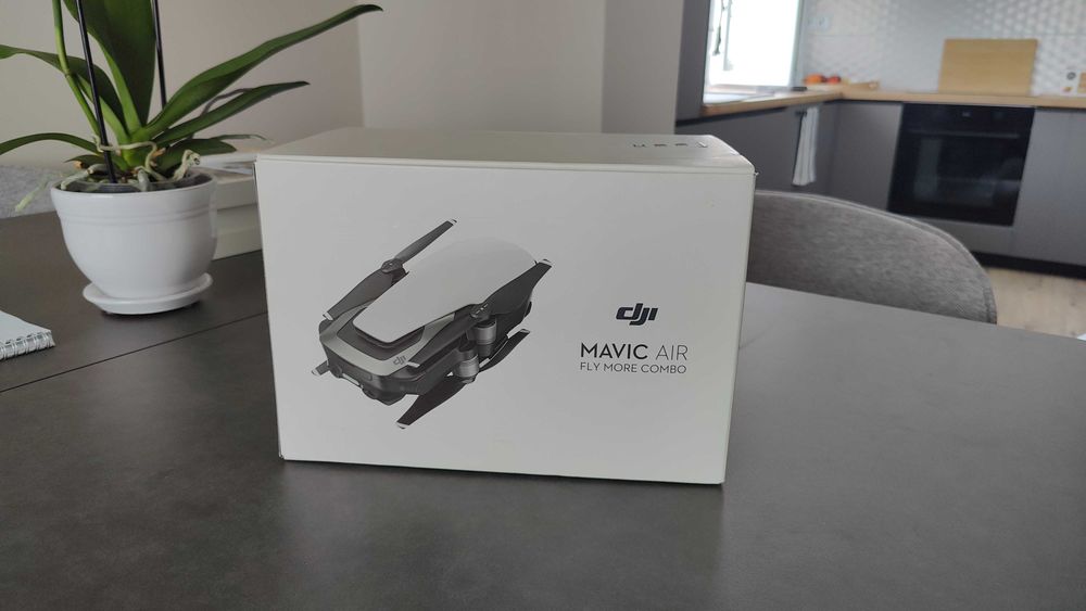 DJI Mavic Air Fly More Combo Drone