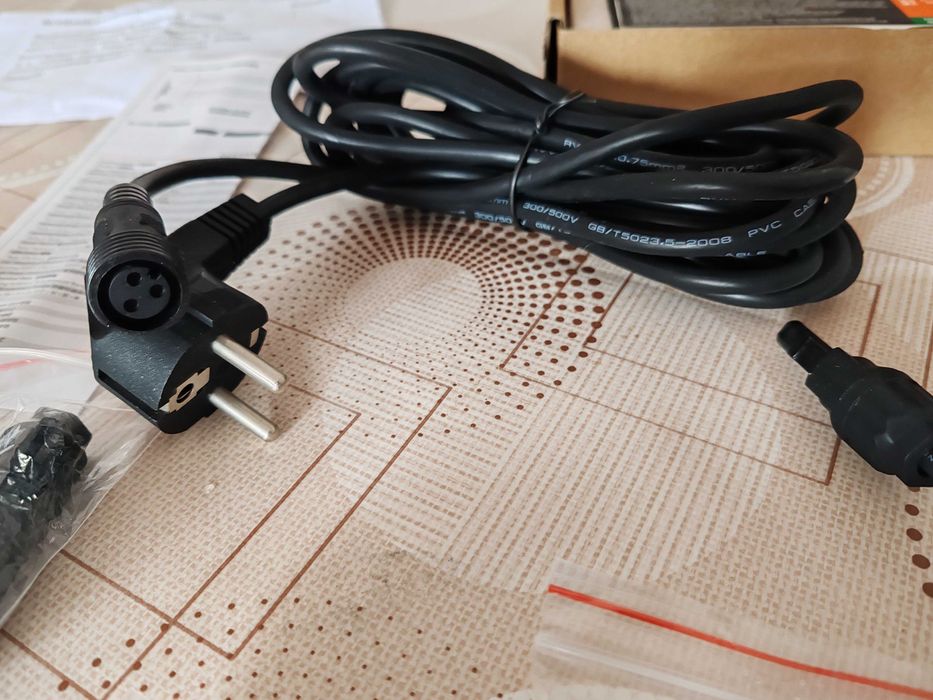 Mini Inverter Solar 300W Grid Tie Micro GMI300