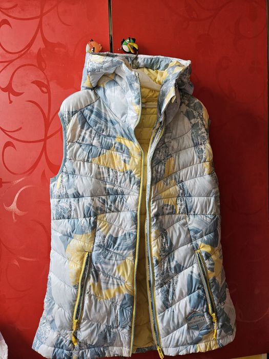 Продам, женская безрукавка