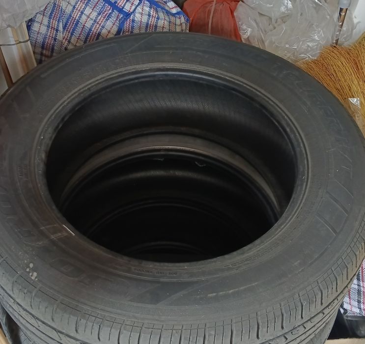 Летние шины б/у _ 235/65/18,