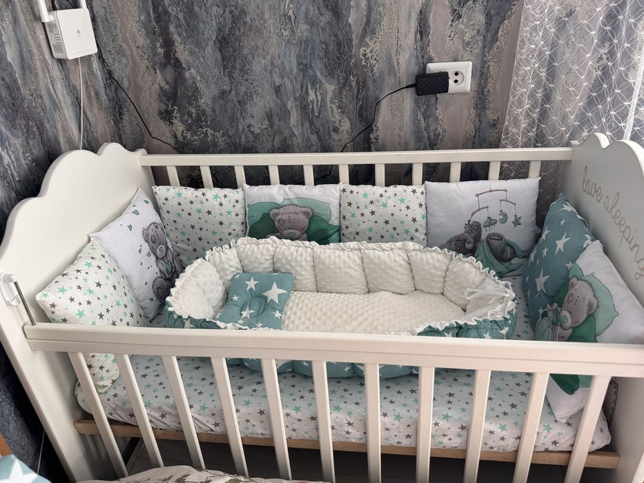 Продам детскую кроватку