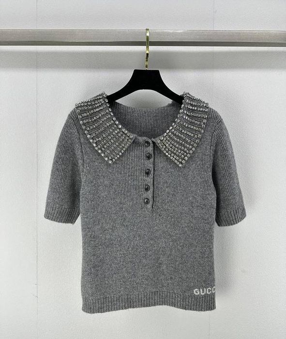 Пуловери C.h.a.n.e.l