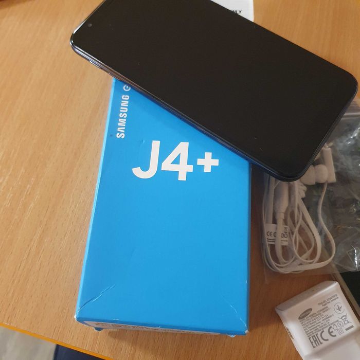 Samsung Galaxy J4 Plus