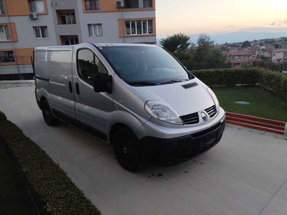 Renault Traffic 2.0 DCI 114Hp 2007 Клима Камера Теглич
