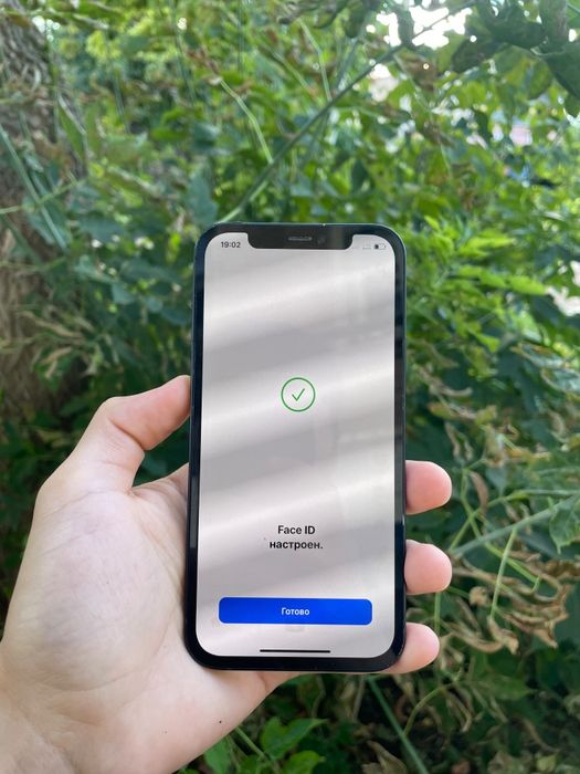 IPHONE 12 сатылады