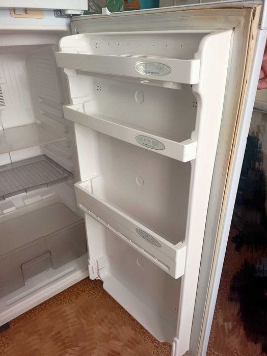Холодильник Samsung No Frost SR-268