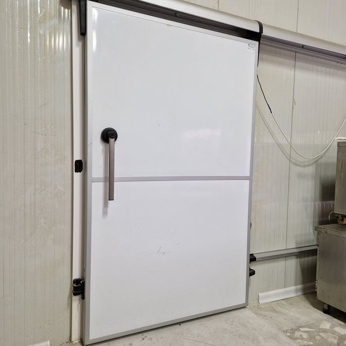 Camera congelare refrigerare noua 500 mc