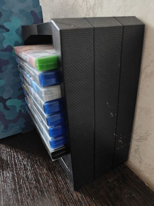 Подставка под диски PS4