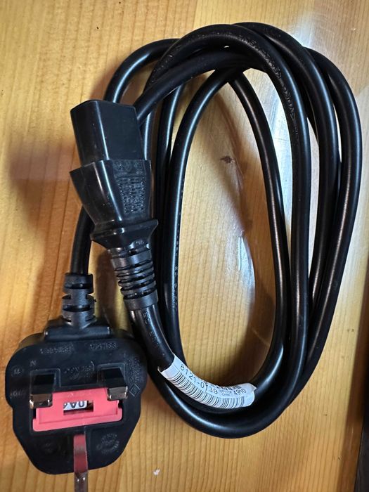 Продавам зарядни различни модели,нови и употребявани