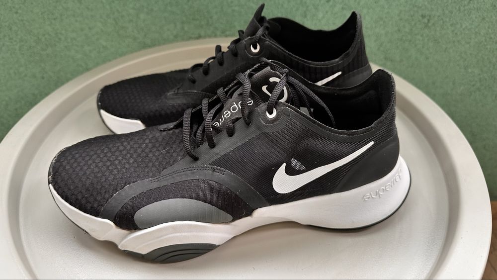 Маратонки Nike Superrep